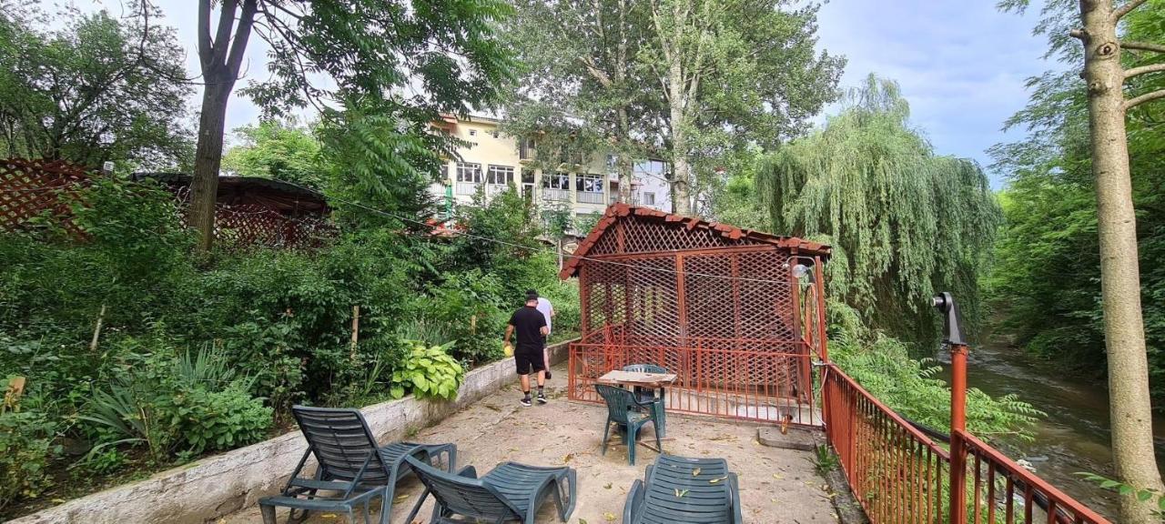 Pensiunea Lucica Sacelu Dış mekan fotoğraf
